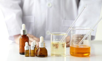 Quais tipos de cosméticos precisam de registro na Anvisa?